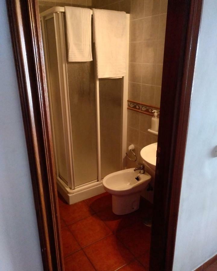 Apartamentos Isora Frontera Luaran gambar